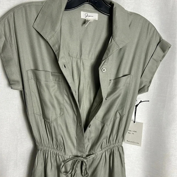 JAPNA green button down midi dress with self tie . Rolled  sleeve safari look - Picture 11 of 12